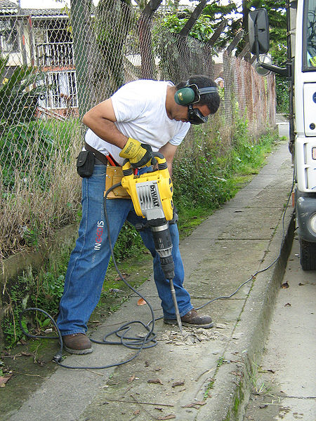 Bestand:Colombia Jackhammer 01.jpg